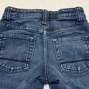 Cat & Jack Boys Stretch Straight Fit Jeans Medium Blue Wash (6)